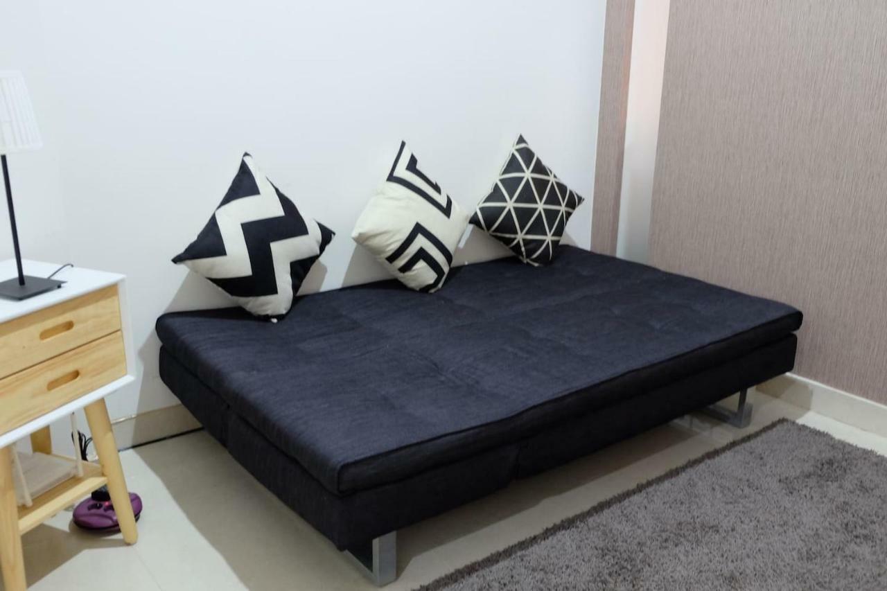 Lavenderbnb 1 At Uttara The Icon Apartment Jogyakarta Zewnętrze zdjęcie